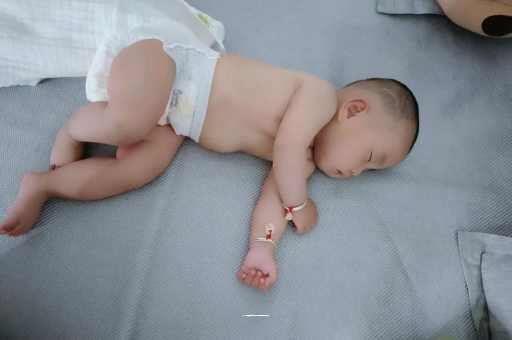 牡丹江宝宝口水多怎么回事